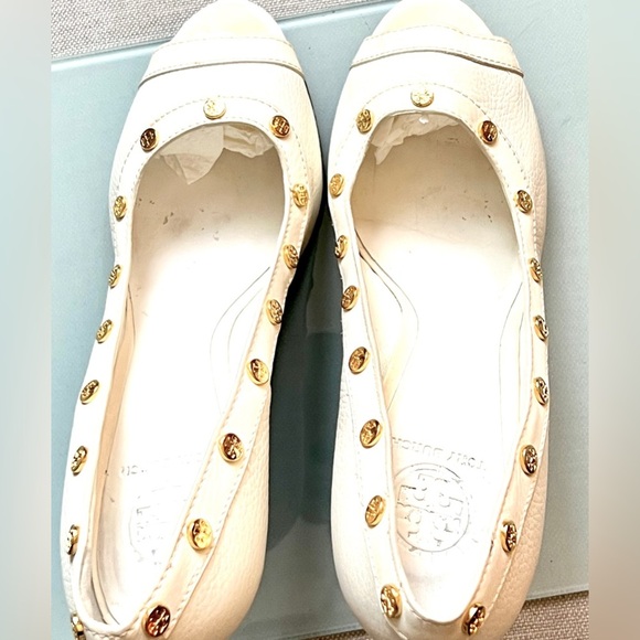 Tory Burch white wedge heels size 11 - Picture 5 of 7